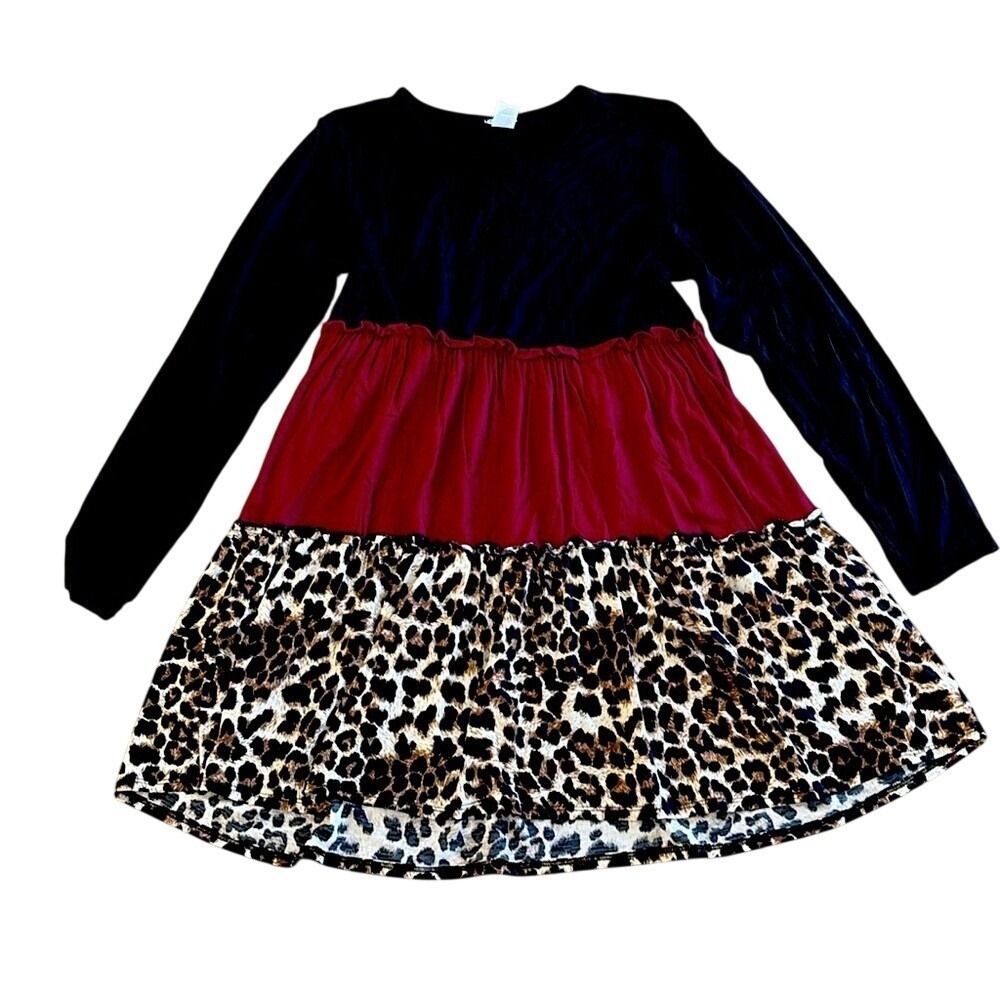 Heimish Women's Size Large Top‎ Blouse Black Leopard Tunic Tiered Whimsgoth